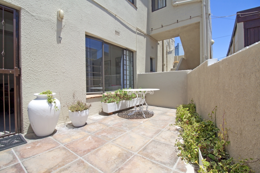 2 Bedroom Property for Sale in Fish Hoek Western Cape